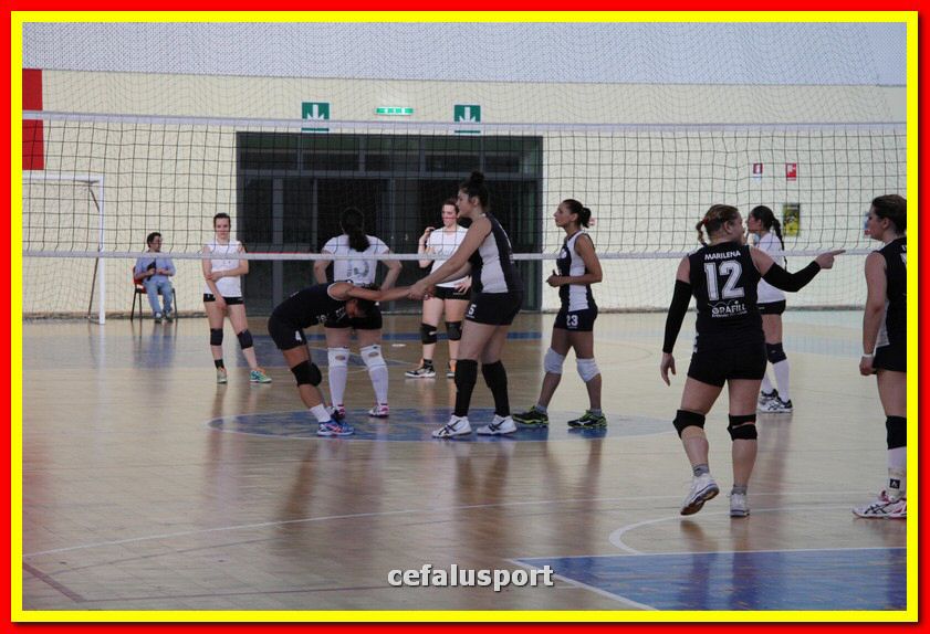 150614 volley 396_tn.jpg